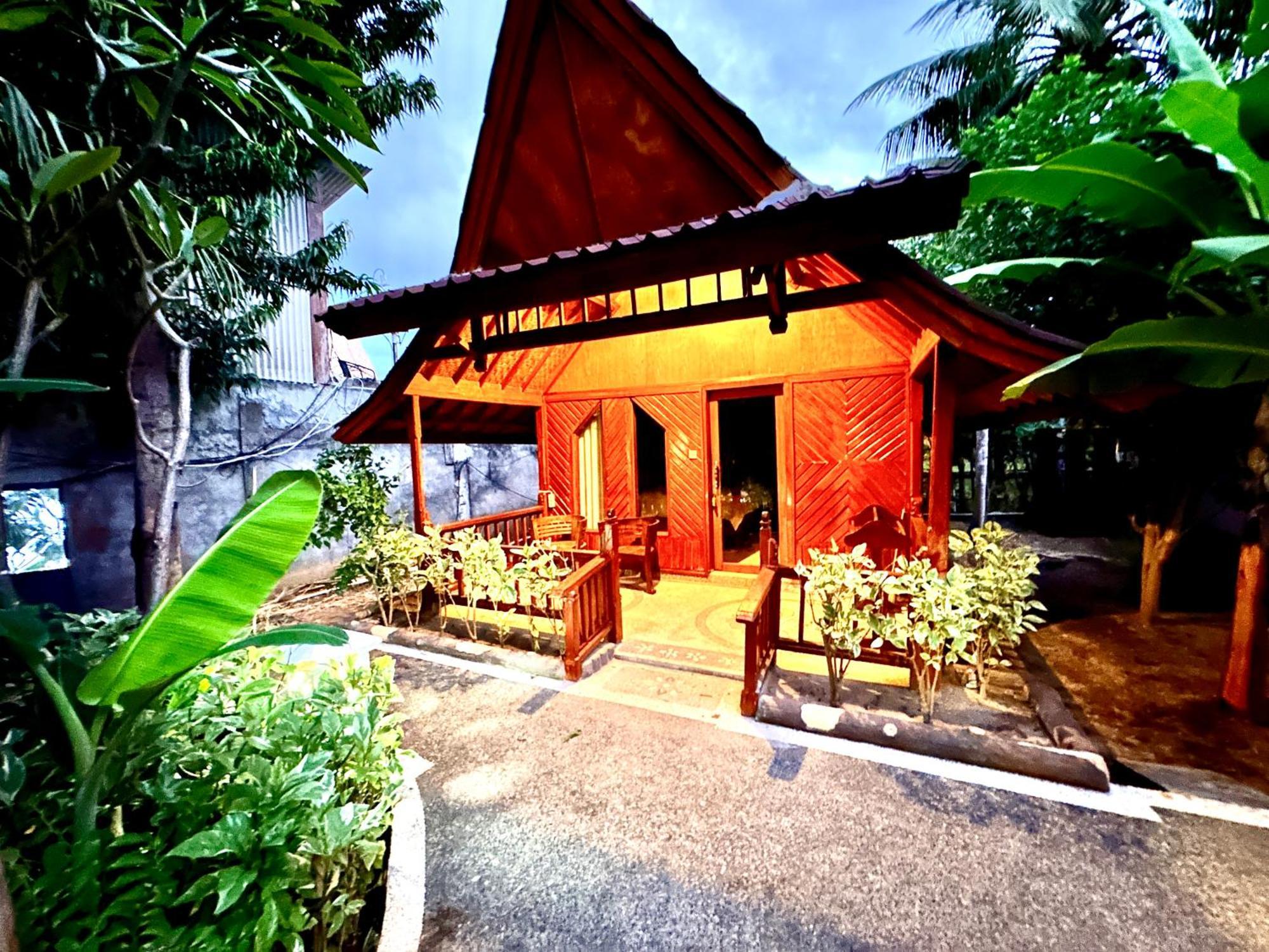 Sunny Rose Bungalows Gili Air - Adults Only Exterior foto